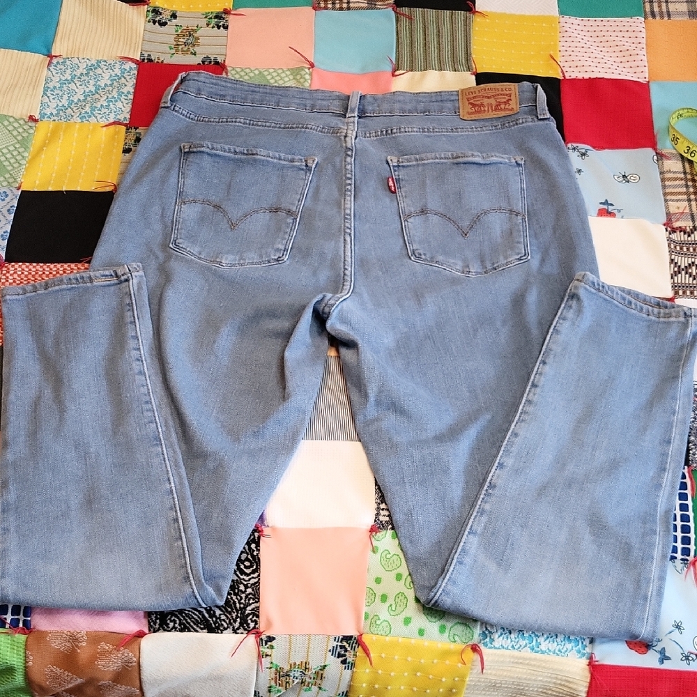 Levi's 721 High Rise Skinny Jeans